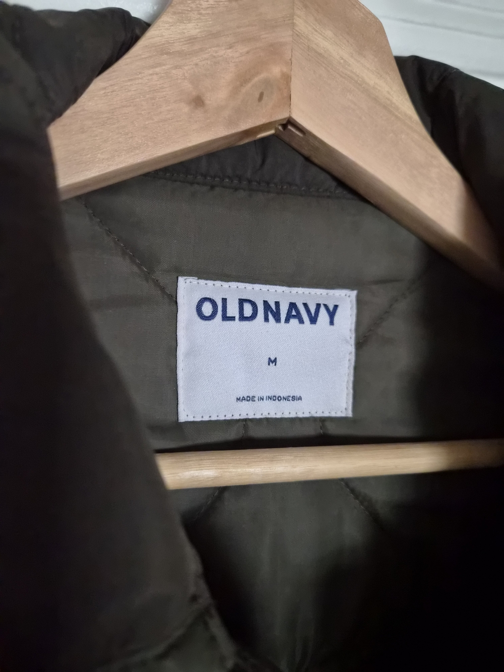 Old Navy Olive Green Quilted Jacket - Picture 3 of 5